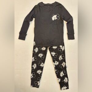 GAP KIDS DISNEY SLEEPWEAR SET, size 6